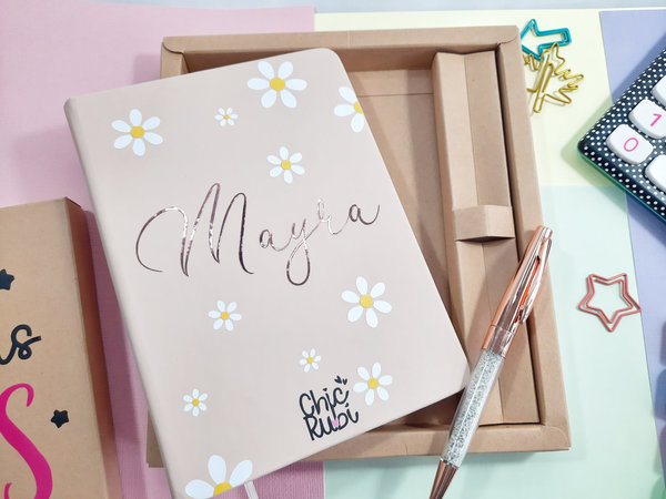 Set de libreta personalizada "Daisy" + bolígrafo + regalo! OFERTA